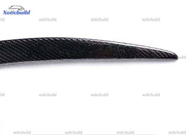 Benz C class W205 4 doors carbon fiber spoiler - Image 3