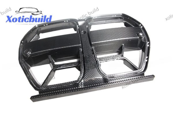 BMW M3M4 G80 G82 dry carbon fiber CSL main grille - Image 3