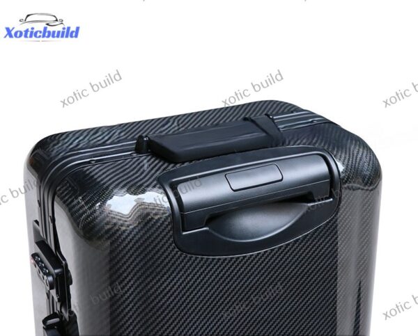 Carbon fiber suitcase - Image 4