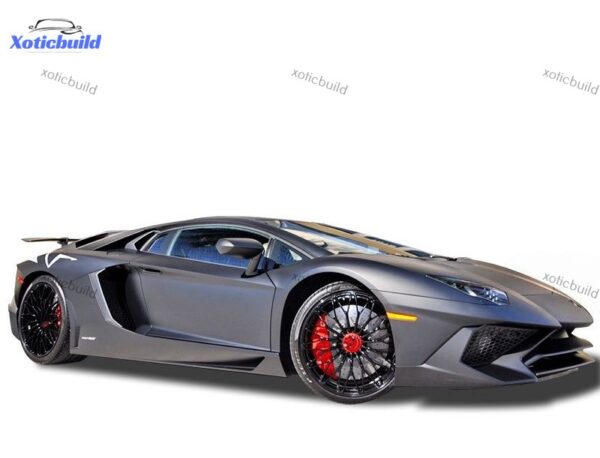 Lamborghini Aventador LP750 wheel hub