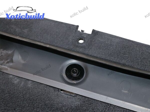 New Arrival OEM engine lower guard For Rolls Royce Cullinan 51757441344 - Image 3