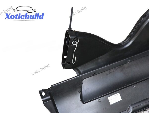 New Arrival OEM radiator air collecting cover For Maserati V6 670001328 - Image 2